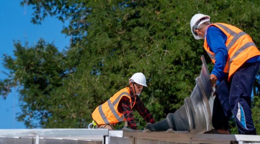 Professional new roof installation services in New Smyrna Beach, FL